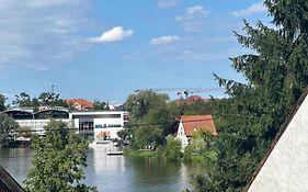 Domek nad Małym Jeziorakiem